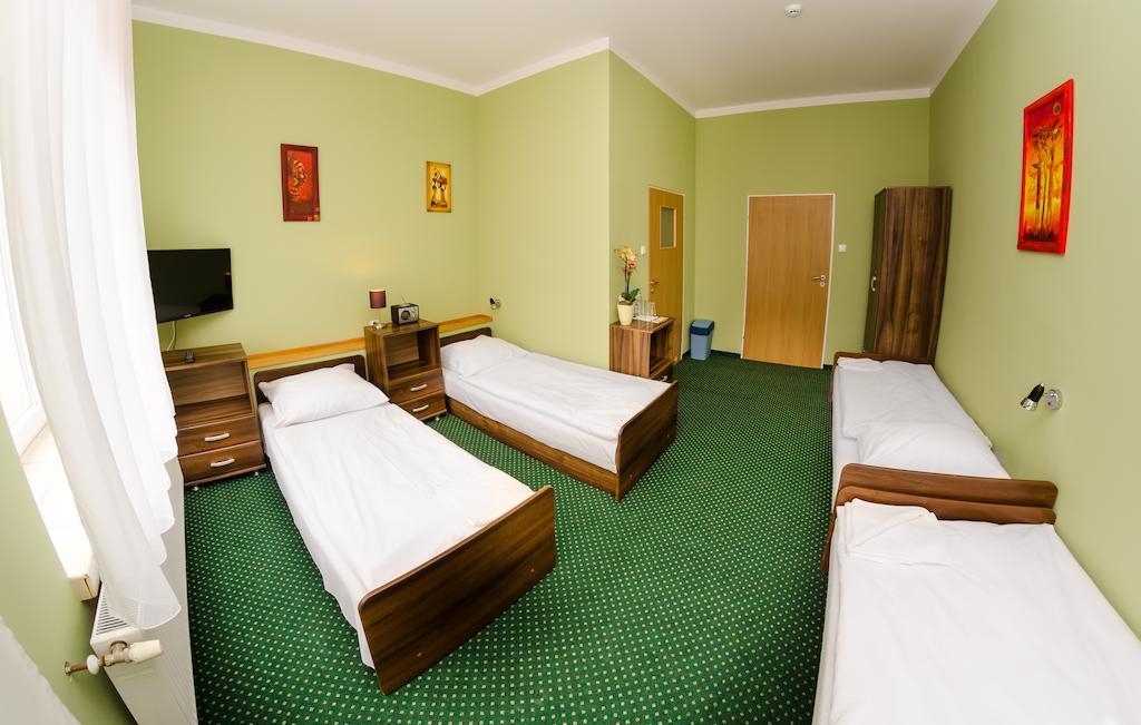 Doby Hotelowe Zgorzelec Habitación foto