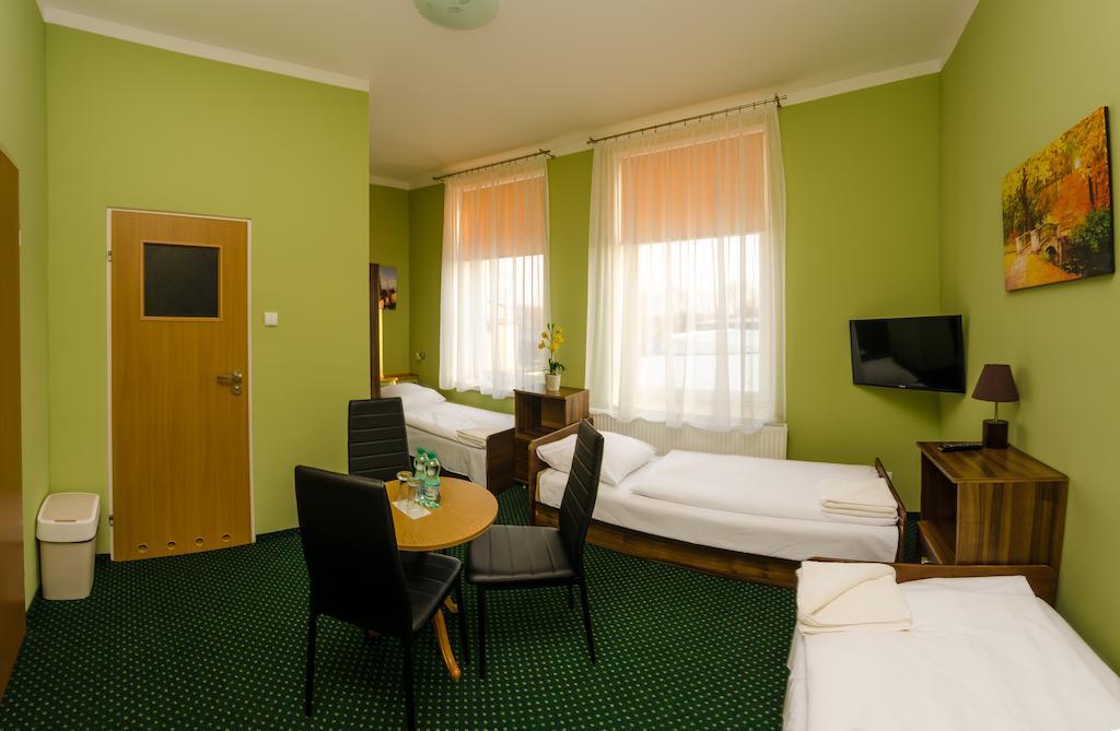 Doby Hotelowe Zgorzelec Habitación foto